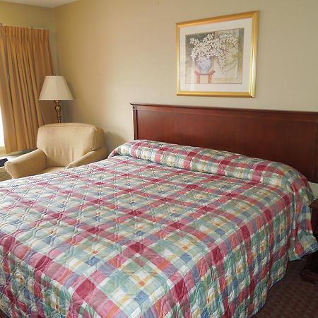 Americas Best Value Inn Чилликоти Экстерьер фото